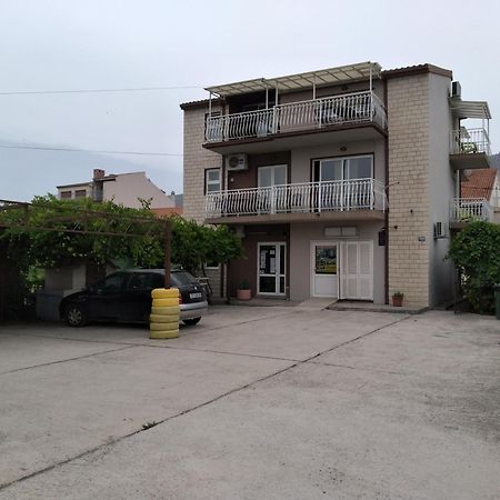 Pauli Apartment Kastela Bilik gambar