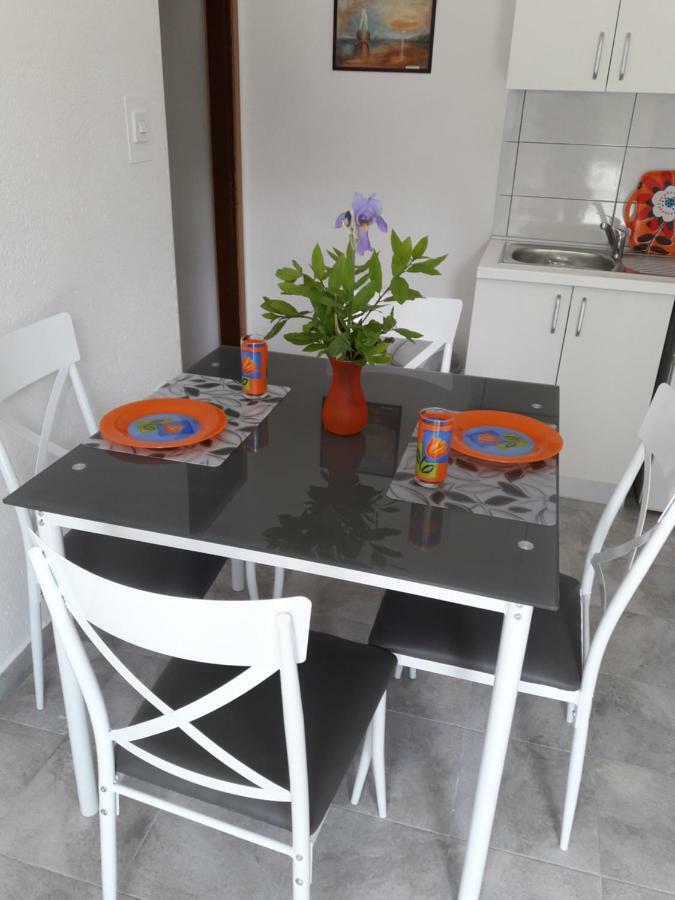 Pauli Apartment Kastela Luaran gambar